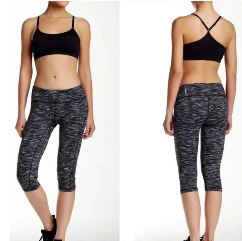 Zella Live in Eclipse Space dye capri leggings
